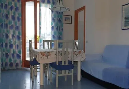 Διαμέρισμα Appartamento Con Terrazza Marcelli L16